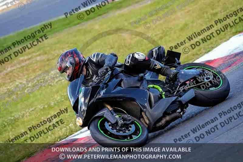 brands hatch photographs;brands no limits trackday;cadwell trackday photographs;enduro digital images;event digital images;eventdigitalimages;no limits trackdays;peter wileman photography;racing digital images;trackday digital images;trackday photos